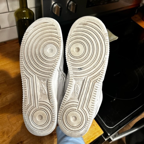 Nike Men's AF1 Size 9 - Picture 7 of 7